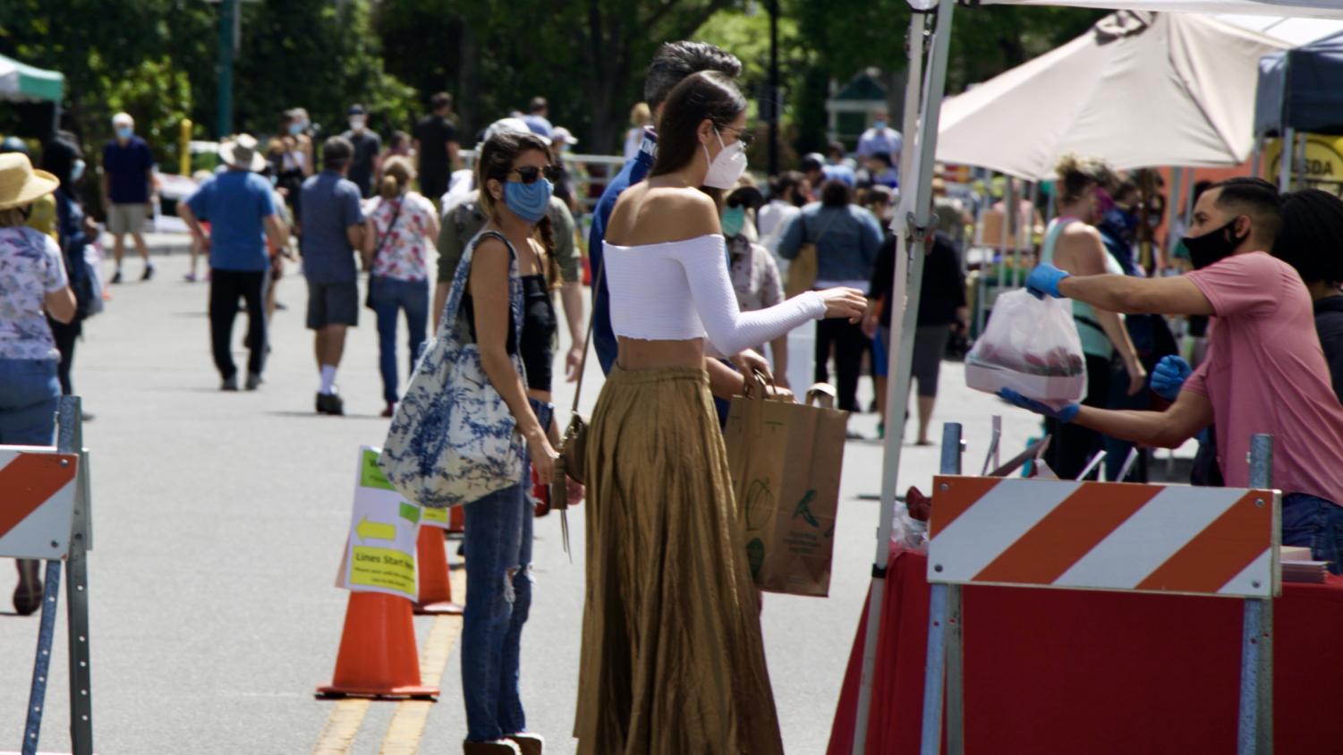 City of Pleasanton re-opens weekly farmers market