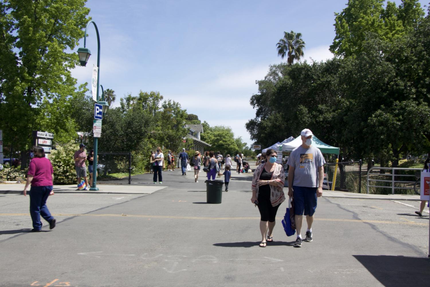 City of Pleasanton re-opens weekly farmers market