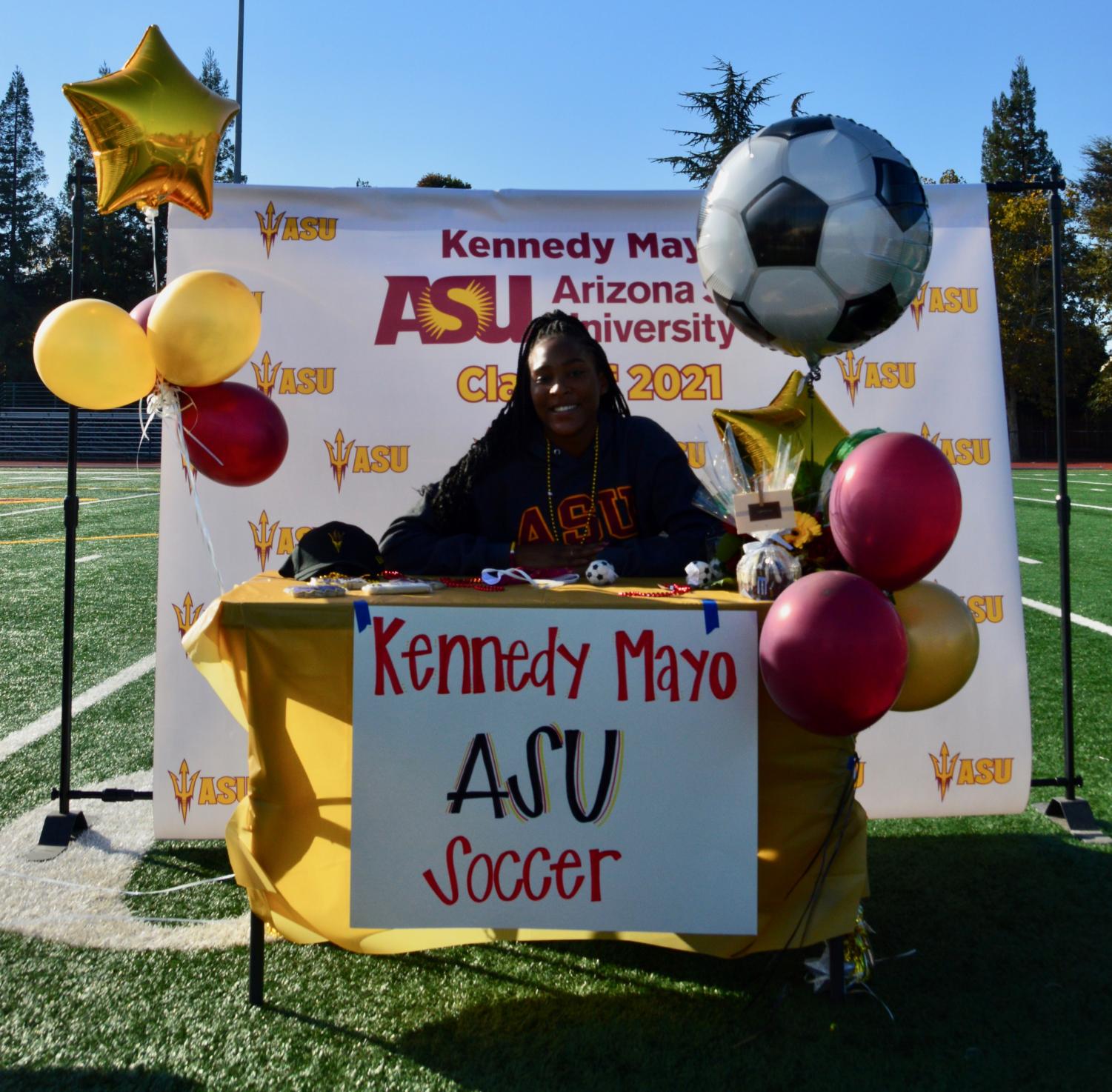 Photo gallery: AV fall athlete signing