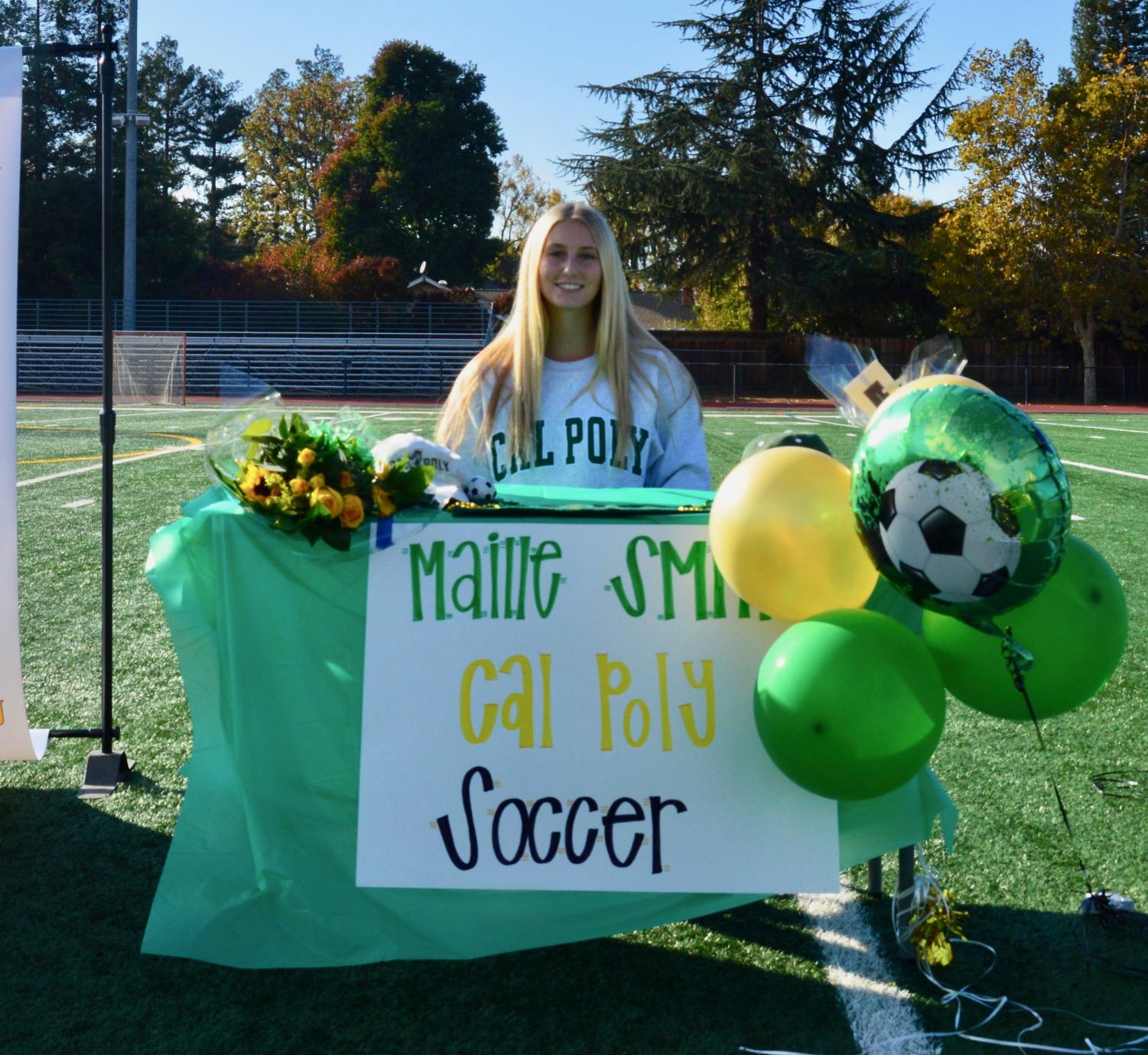 Photo gallery: AV fall athlete signing