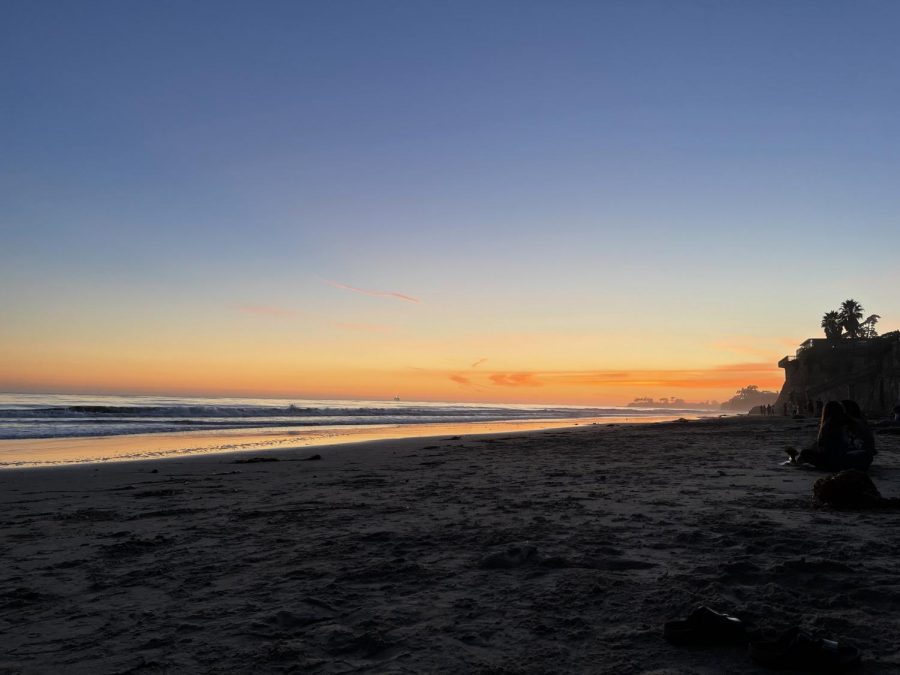 Isla Vista continues the mesmerizing sunset theme, and it is only one of many Santa Barbara beaches to go out and explore the different beaches. 