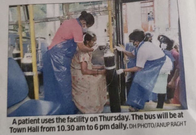 A patient uses the ICU on Wheels facilities to get treated by nurses and doctors. 