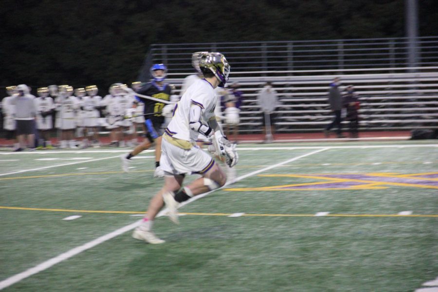 #3 Ryan Brace ('22) is open for a pass.
