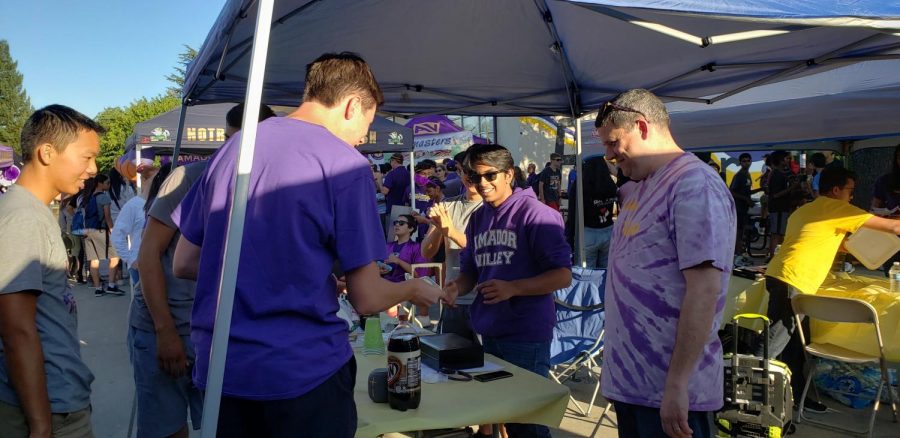 In 2019, Pigskin was a huge success, with the Investment club selling root beer floats to countless students.