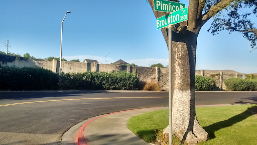 Soundwall at corner of Pimlico and Brockton, in residential neighborhood Fairlands was the approximate location of the Acura.
