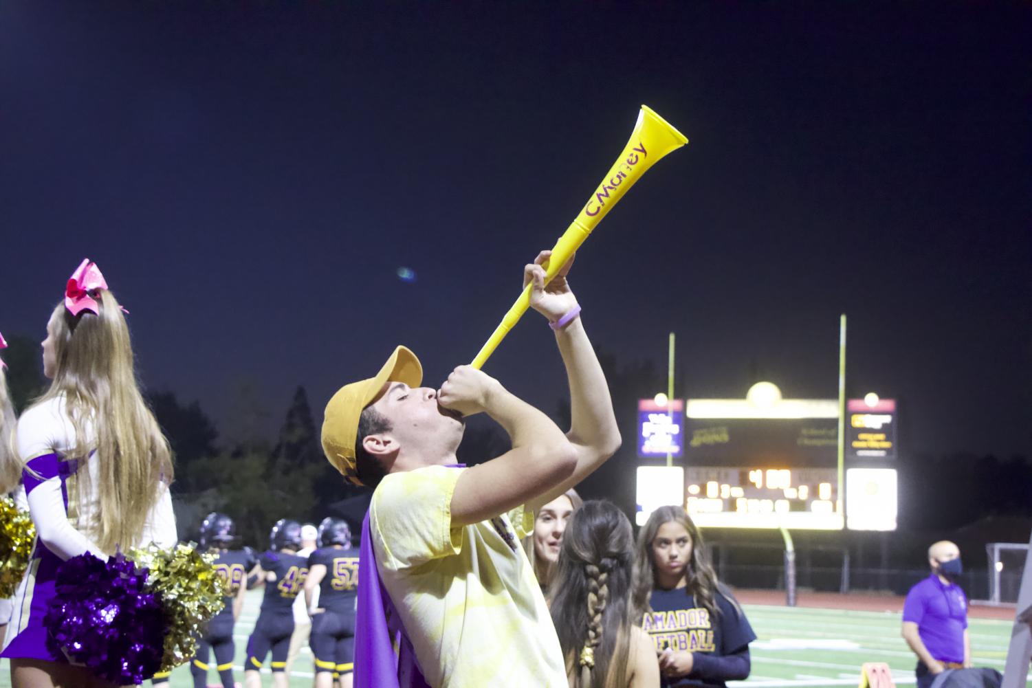Dons unite with spirit for homecoming week