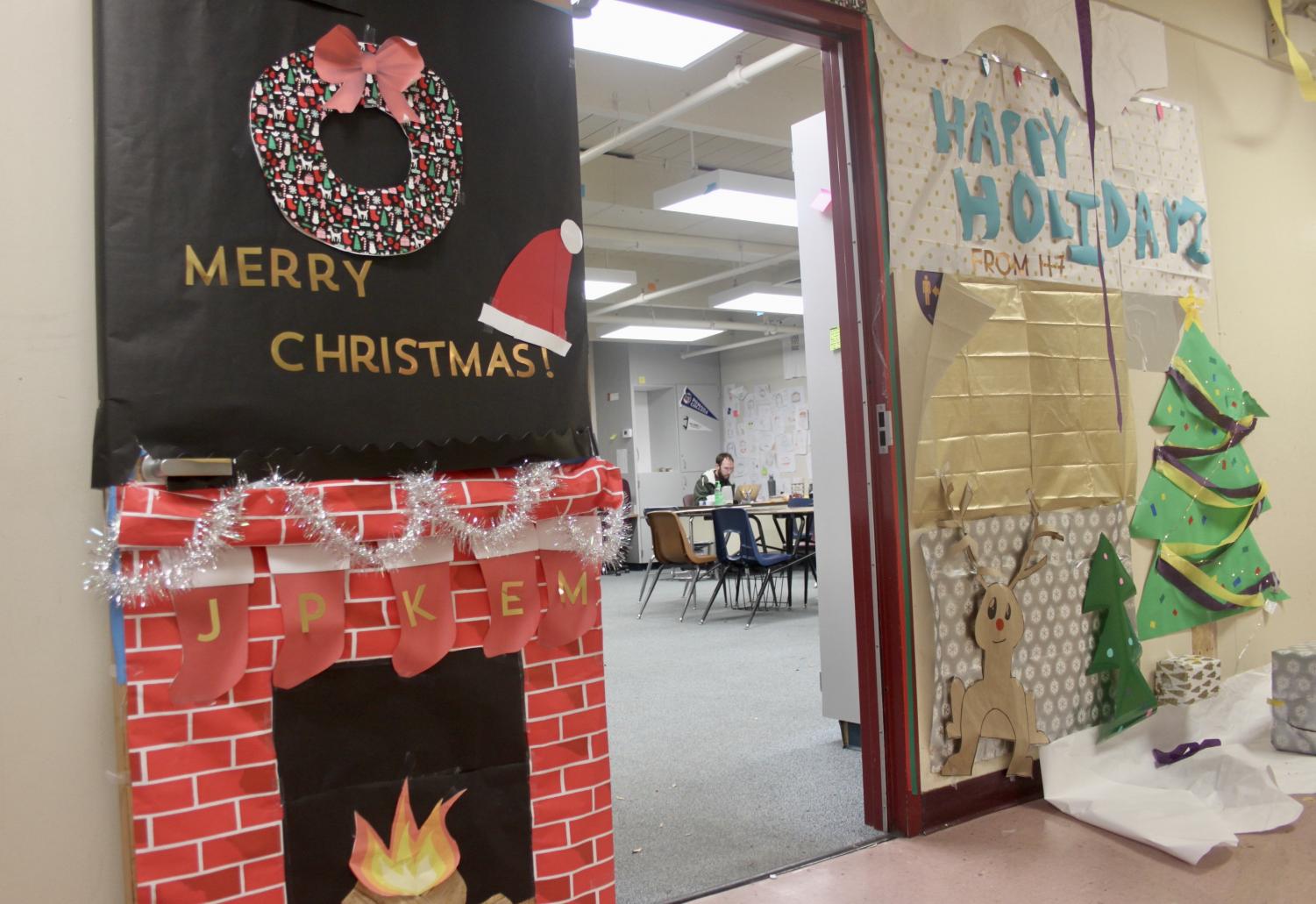 Amador classrooms show holiday spirit through their door decorations