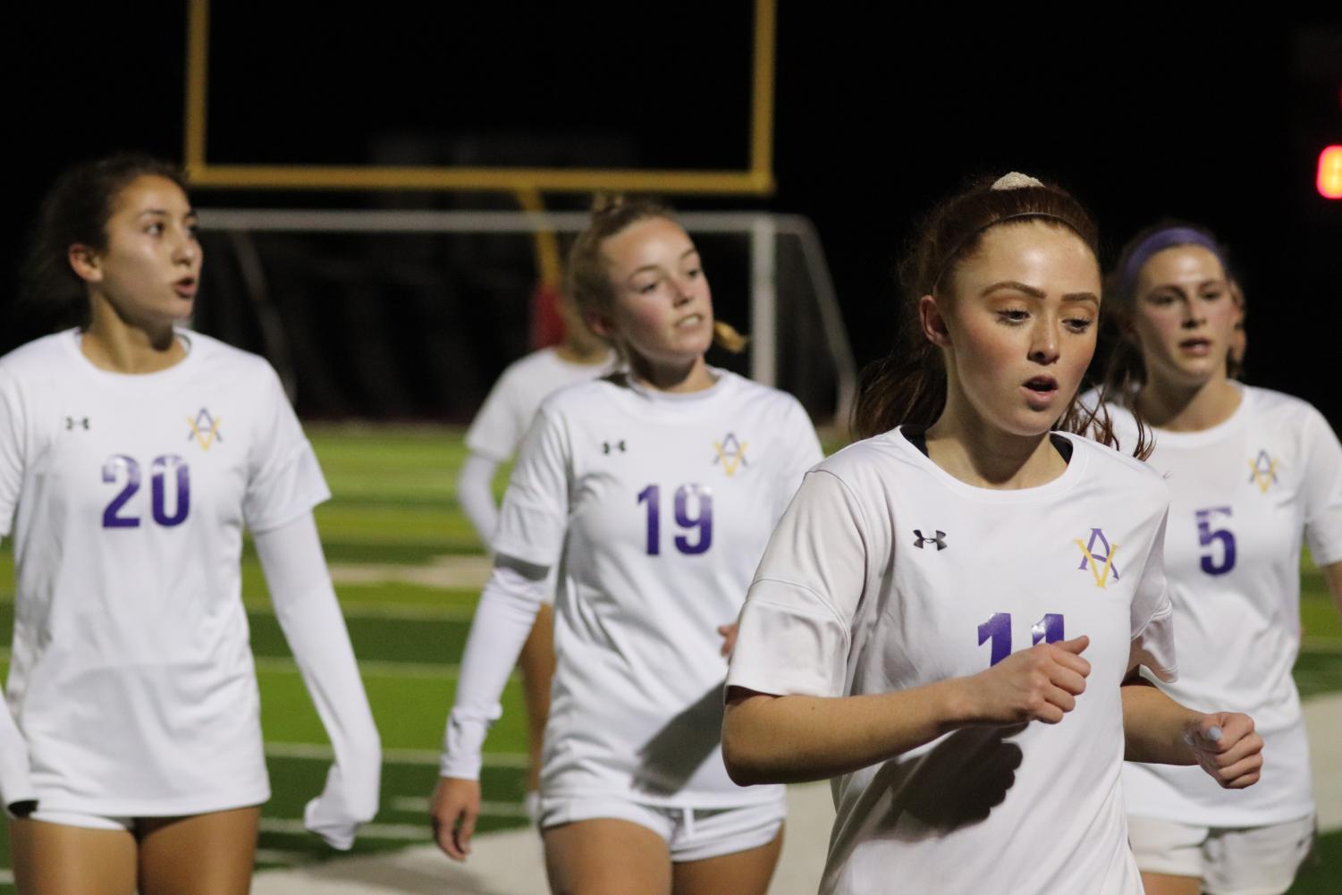 Amador+Varsity+Girls+Soccer+kick+off+the+first+half+of+the+season+undefeated
