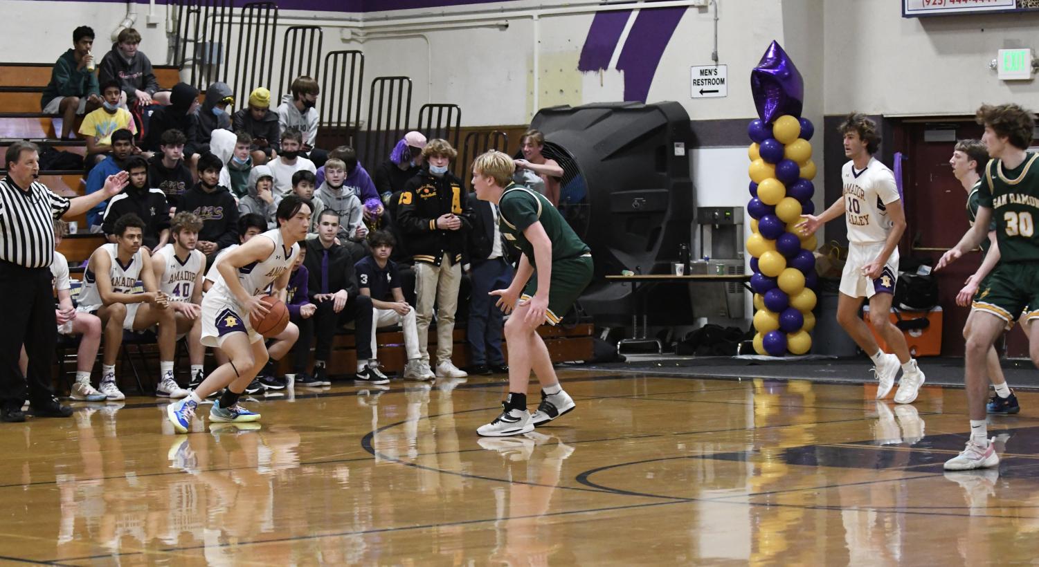 Boys basketball game AV vs San Ramon