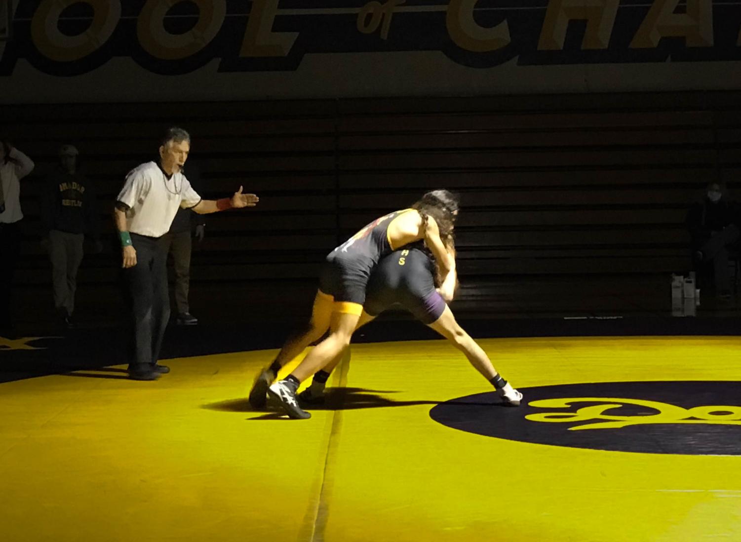 Amador Wrestling goes against Granada