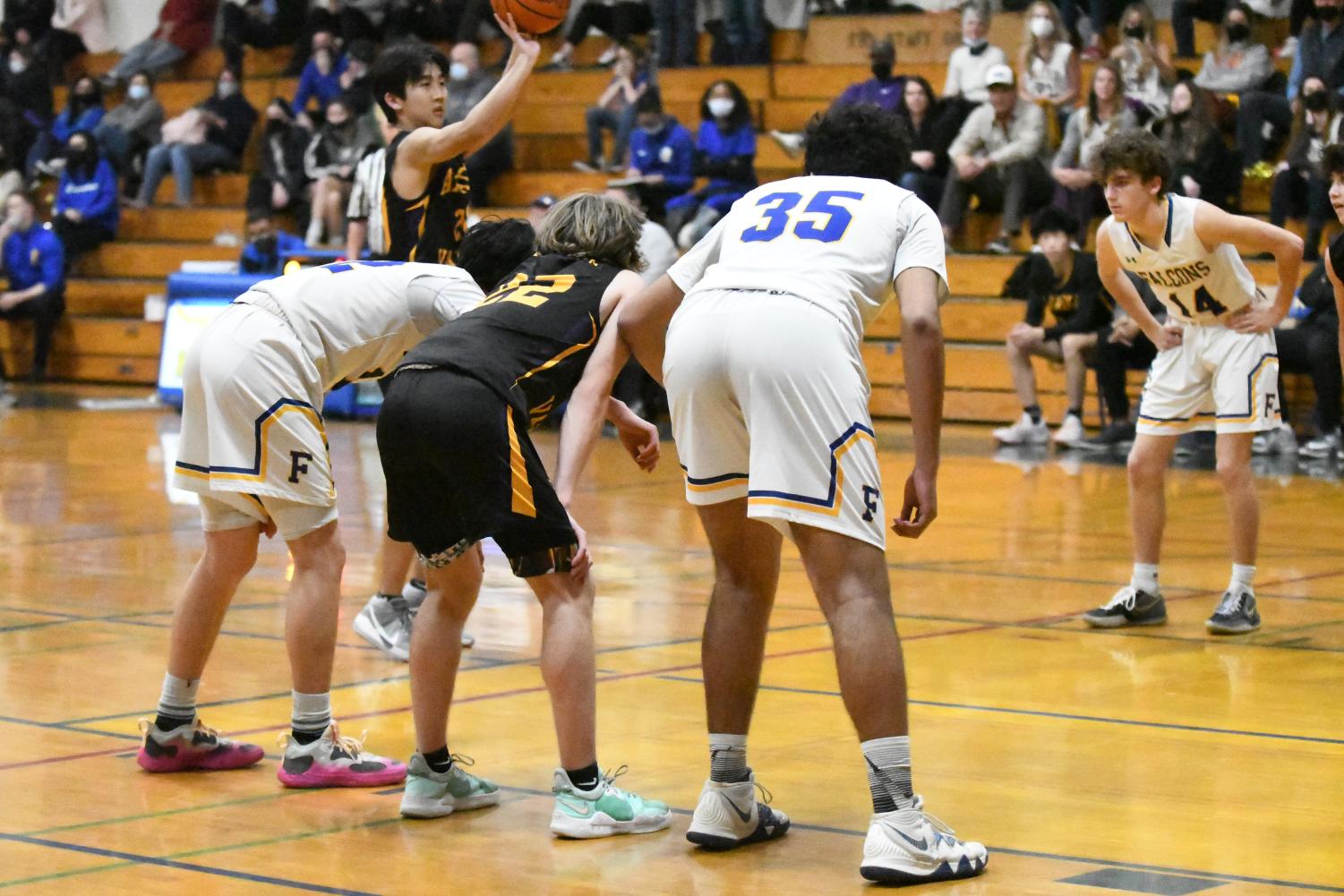 Photo Gallery - Amador Valley Boys Basketball sweeps Foothill in rivalry game