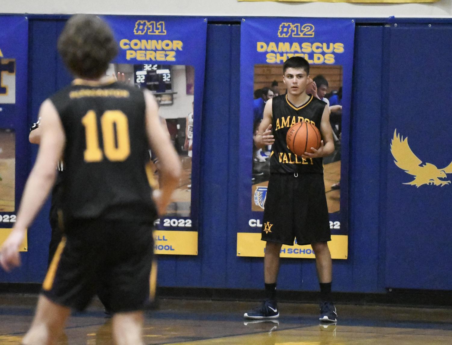 Photo Gallery - Amador Valley Boys Basketball sweeps Foothill in rivalry game