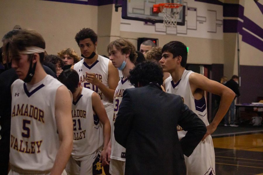 Amador lost to De La Salle with a score of 24-48.