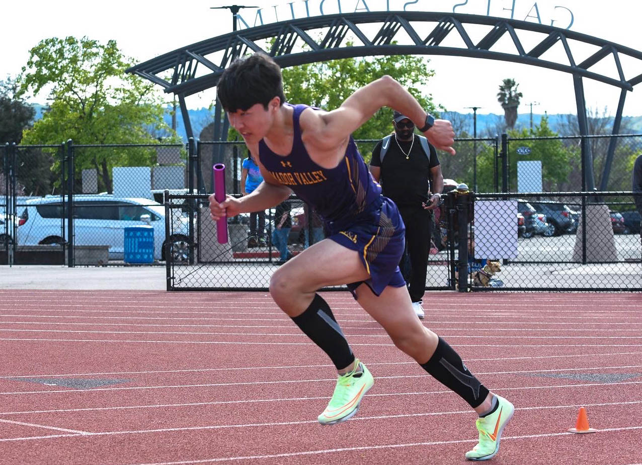 Amador Valley Track Team participate in the EBAL meet