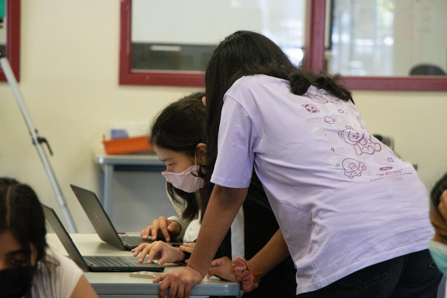 Amador SWENext Club hosts Intro to Engineering event