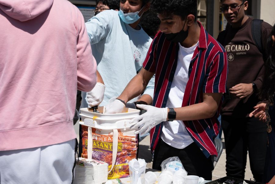 International Advance Math Society sell Italian ice for fundraising.