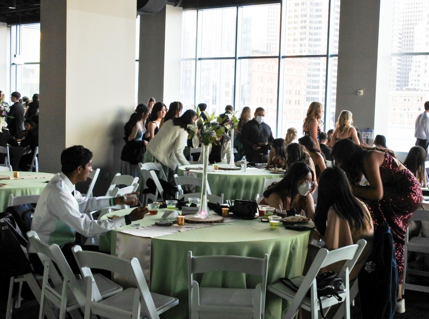 Seniors celebrate with community at Senior Ball 2022
