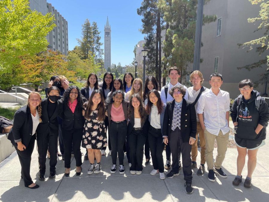 The+Competition+Civics+team+visits+Berkeley+for+their+first+case+study+session+with+their+teacher+and+coach+Stacey+Sklar+%28right%29.+