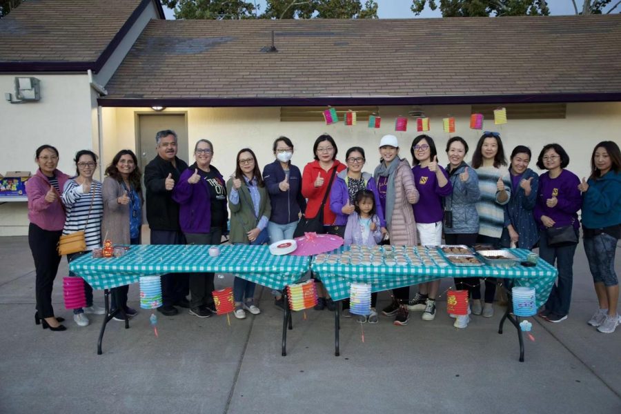 A team of over 10 Chinese parents arranged and prepared the festival celebrations.