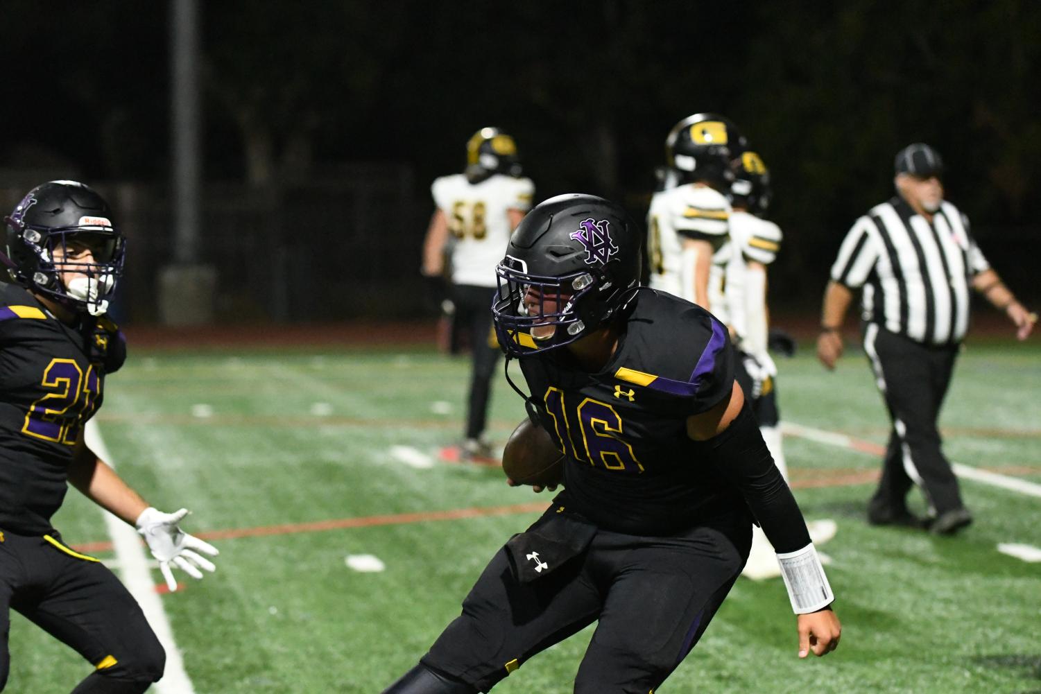 Amador+Valley+Football+beats+Granada+38-10+at+its+first+home+game