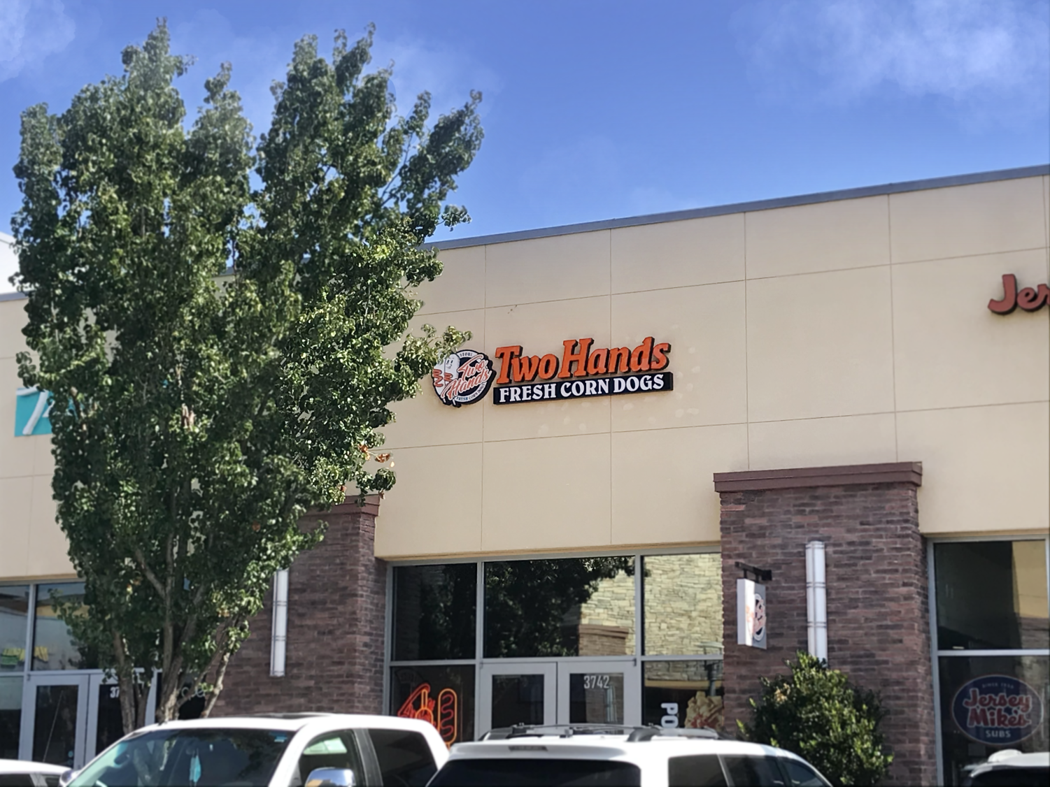 Food Review: Two Hands Corn Dogs