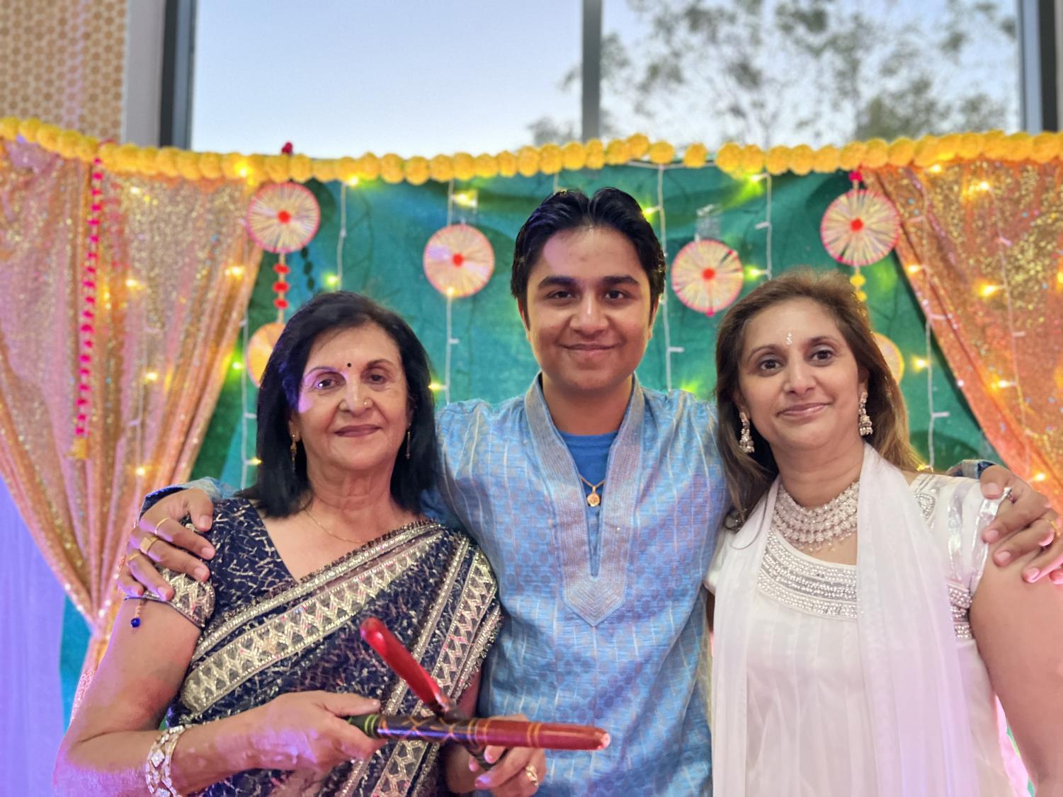 Indian communities around the world celebrate Navratri