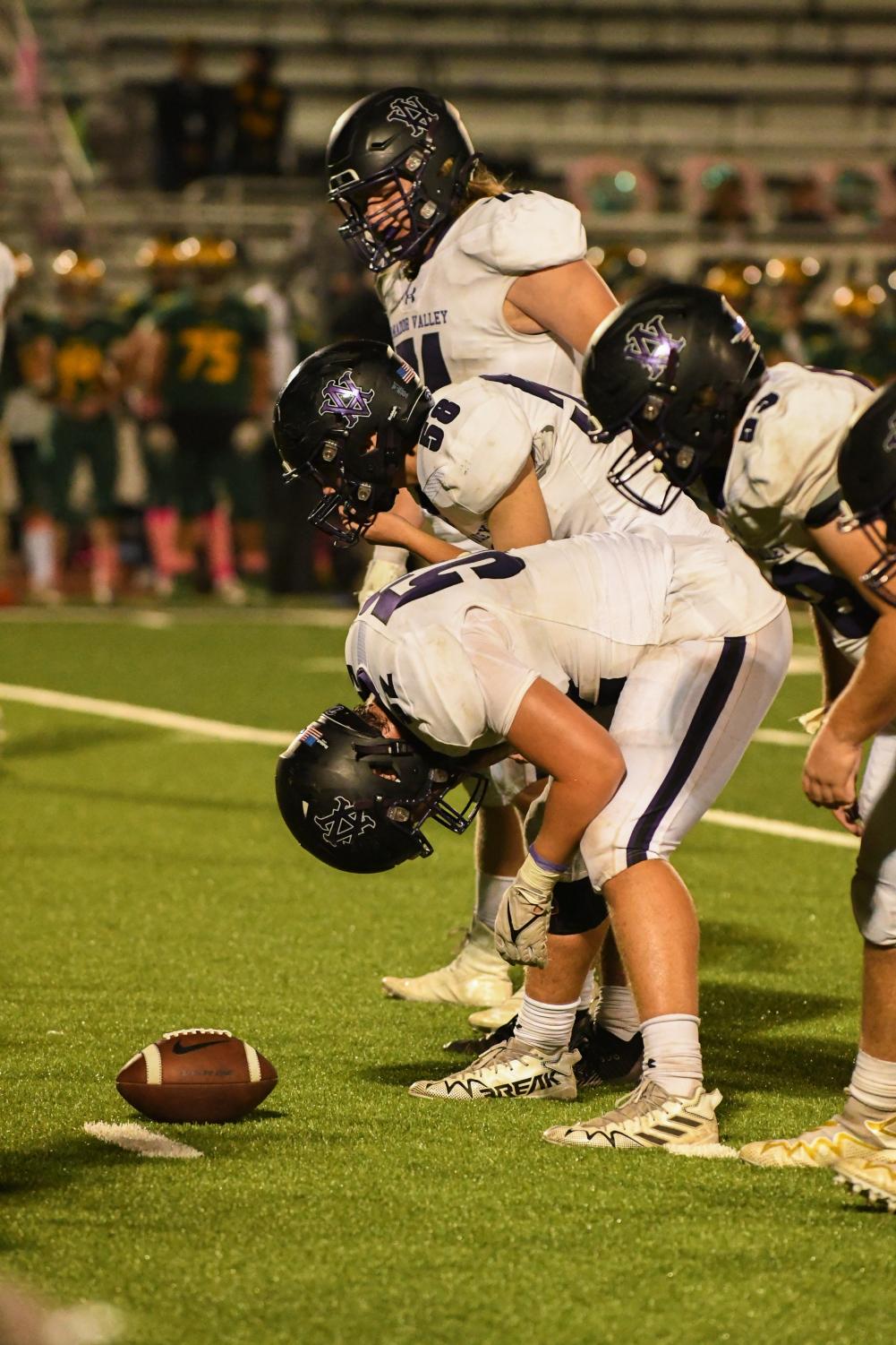 Amador Valley football experiences a tough loss against San Ramon Valley