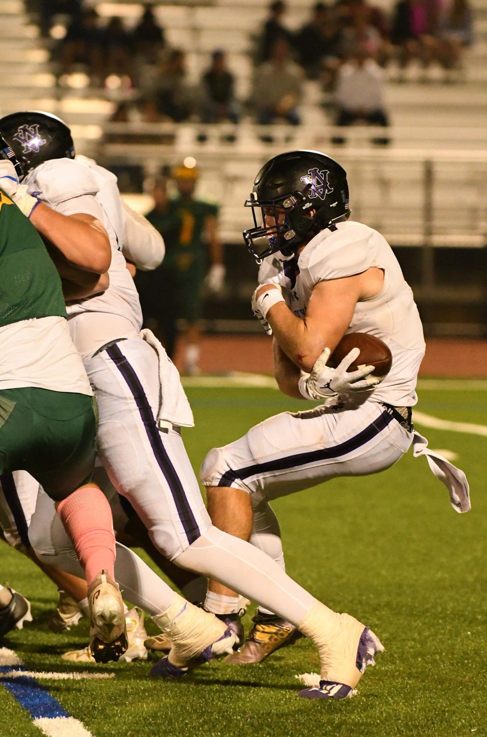 Amador Valley football experiences a tough loss against San Ramon Valley