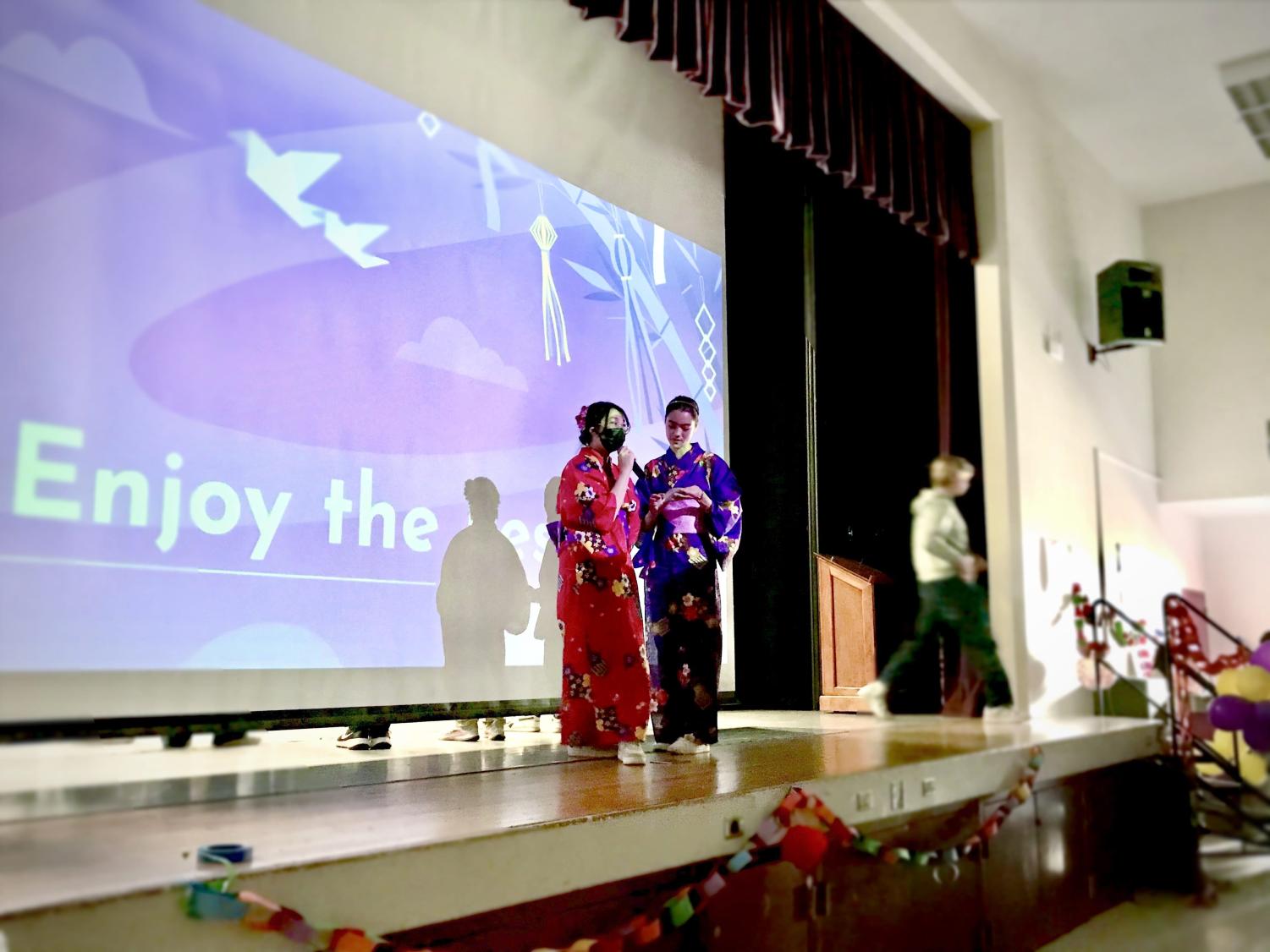 Japanese classes hold Fall Festival with snacks, performances, and activities