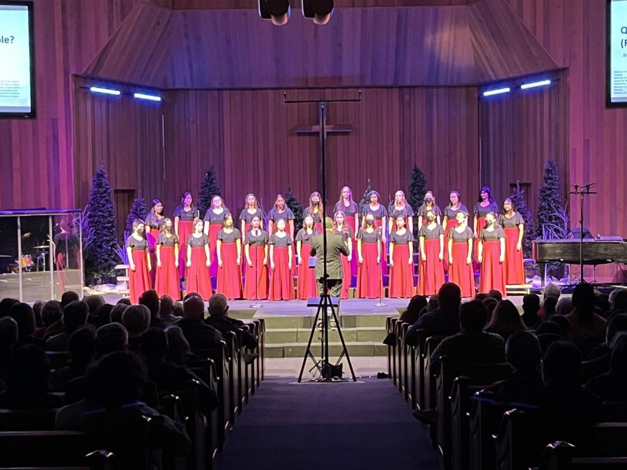 Cantabella’s Honors Choir performs a new version of Deck the Halls arranged in 7/8.