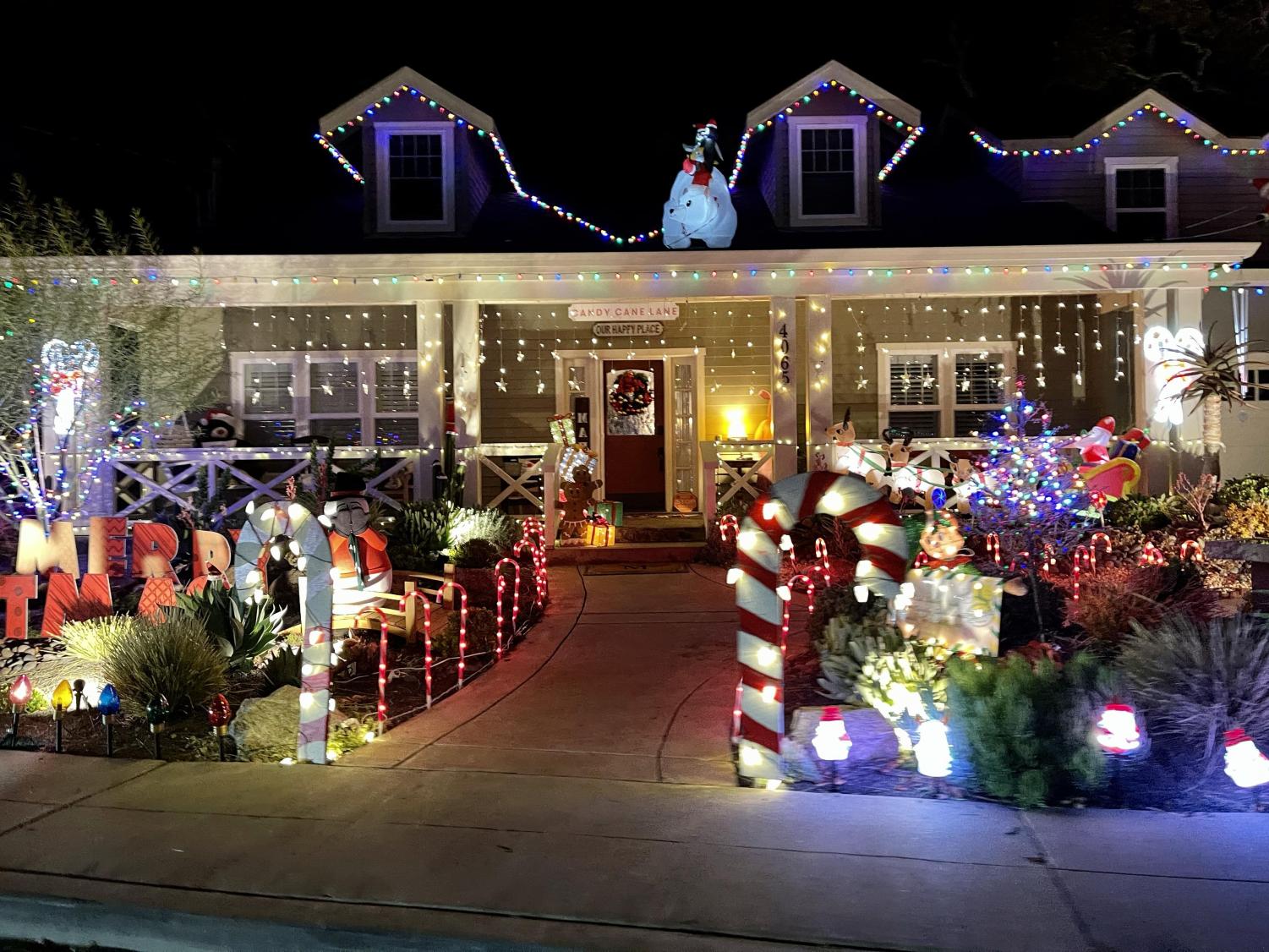 Pleasanton’s famous holiday lights are open to visitors