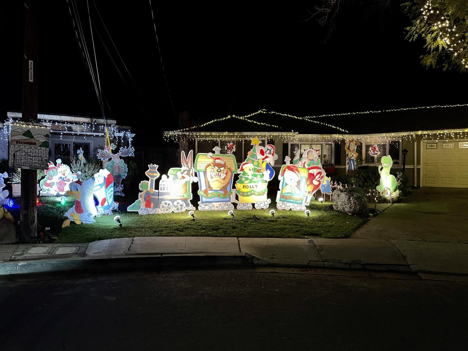 Pleasanton’s famous holiday lights are open to visitors