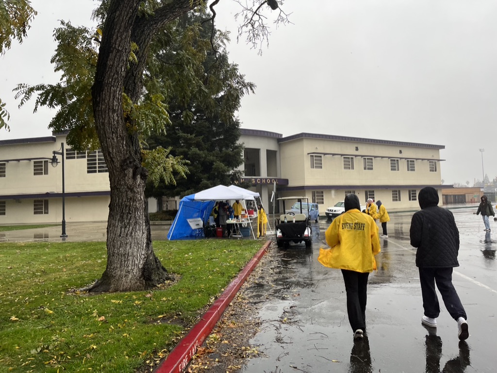 Pleasanton Hometown Holiday Parade canceled due to rain