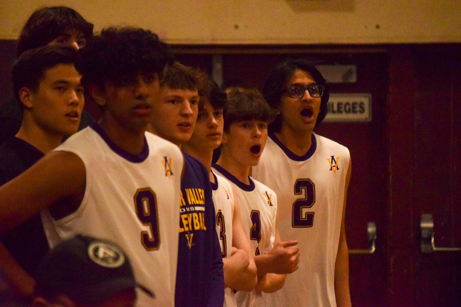 Boys+varsity+volleyball+team+defeats+Foothill+3-1