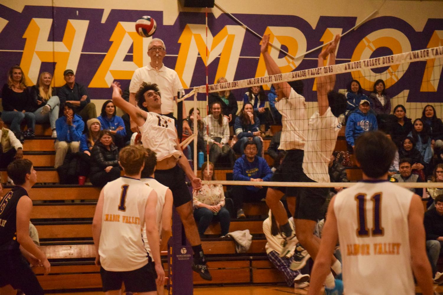 Boys varsity volleyball team defeats Foothill 3-1