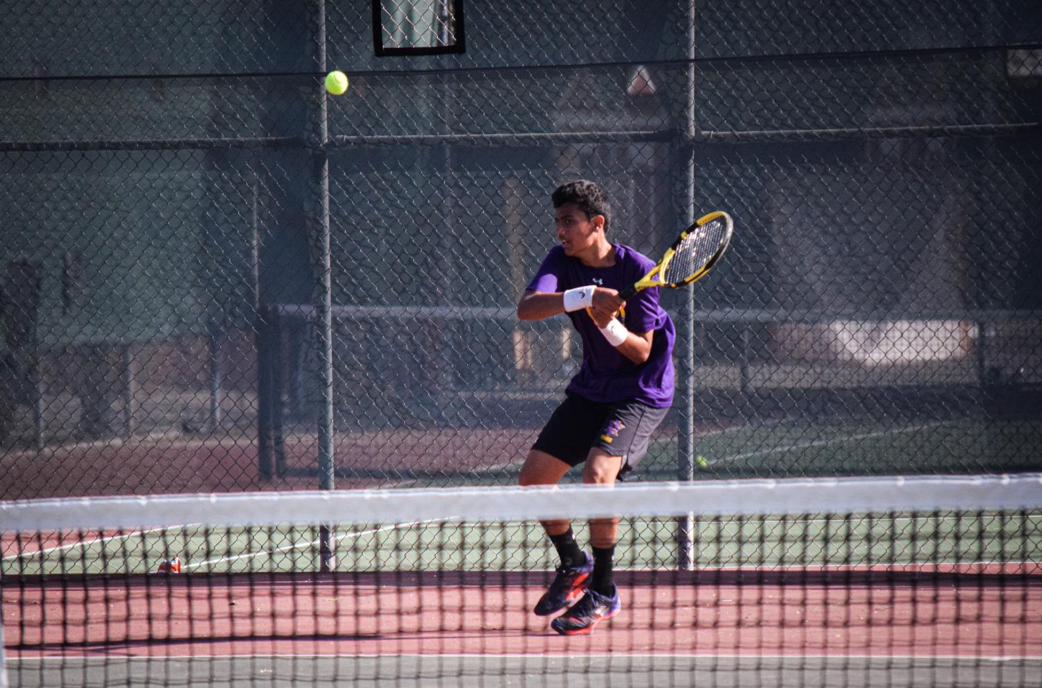 Boys Varsity Tennis defeats Monte Vista 7-2