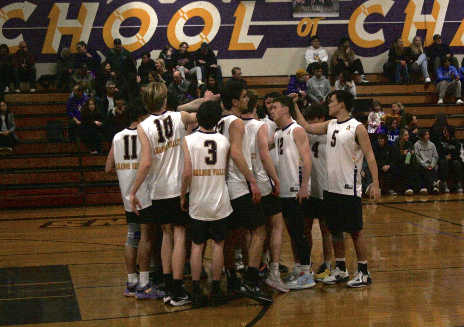 Boys+varsity+volleyball+team+defeats+Foothill+3-1