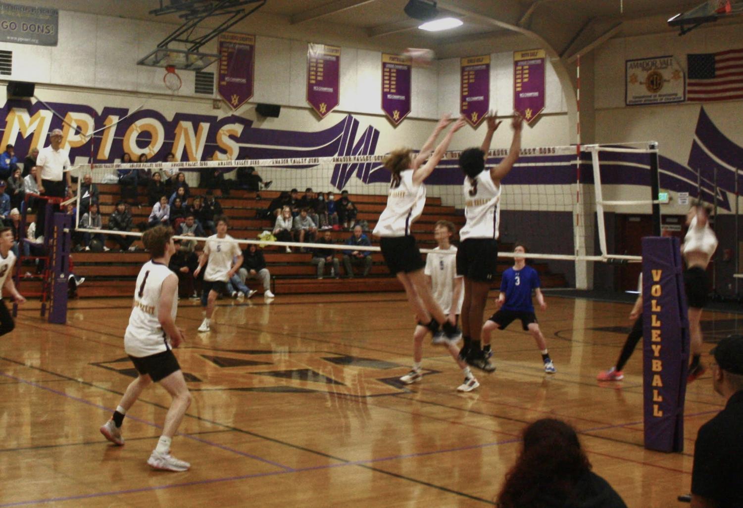 Boys varsity volleyball team defeats Foothill 3-1