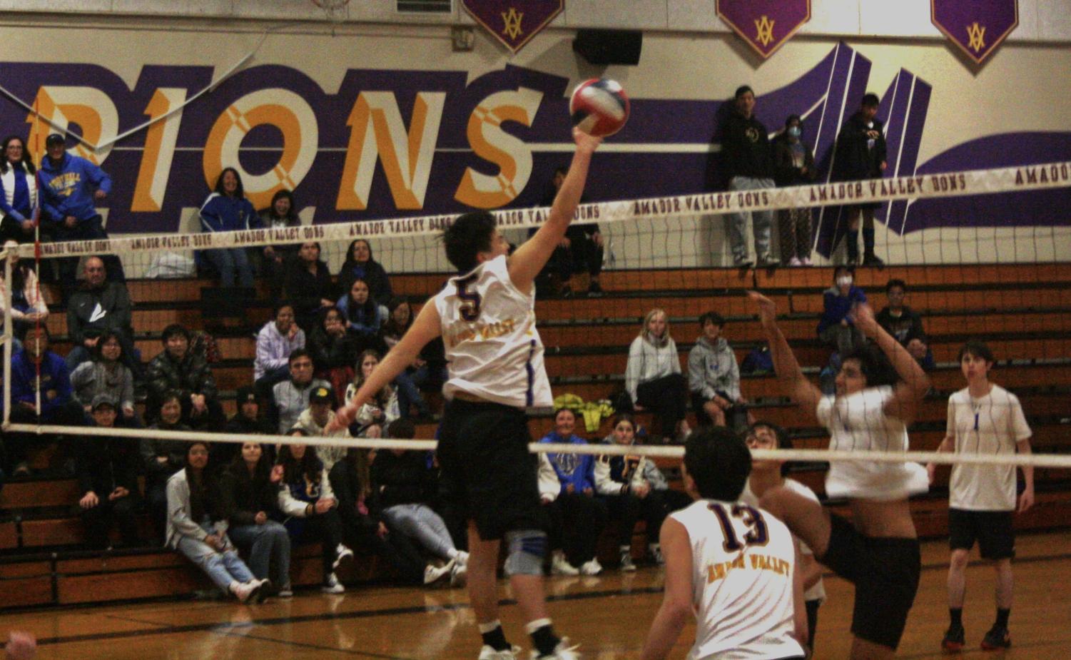 Boys varsity volleyball team defeats Foothill 3-1