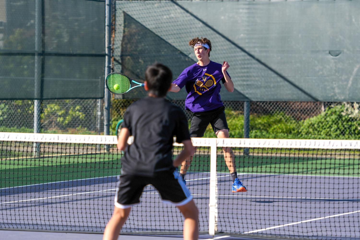 Boys Varsity Tennis defeats Foothill in an exciting 6-3 victory