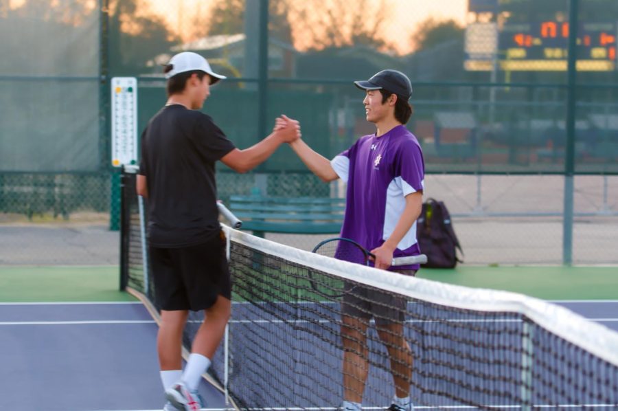 After defeating his opponent 14-12 in the final set tiebreak, Bryan Park seals a 6-3 victory for the Dons in the last match of the day.
