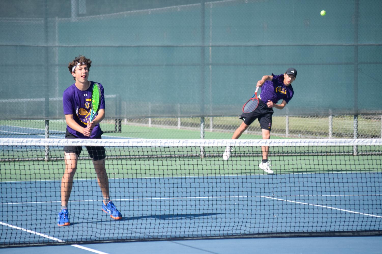 Boys+Varsity+Tennis+defeats+Washington+High+5-2+in+preparation+for+NCS.