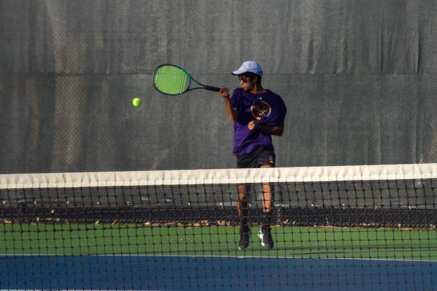 Boys Varsity Tennis Preseason vs. Miramonte High School