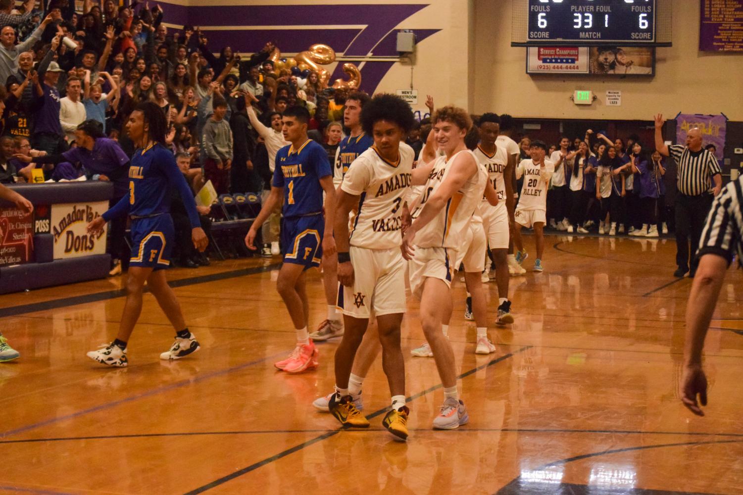 Boys Varsity Basketball defeats Foothill on Senior Night