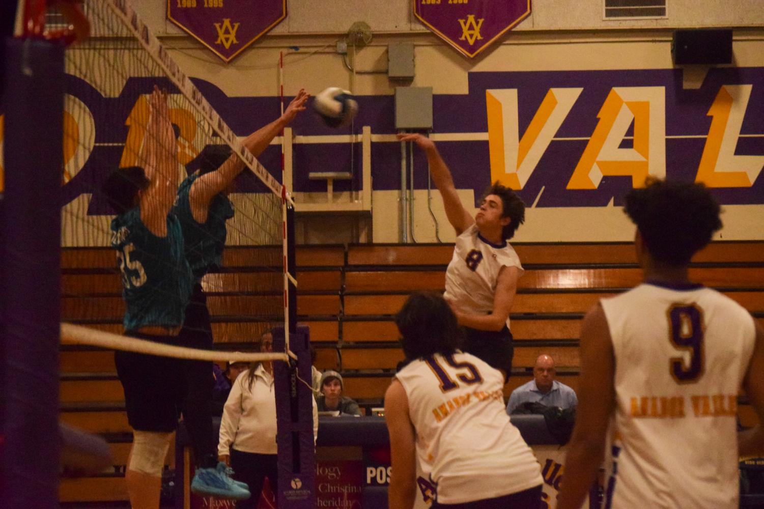 Boys Varsity Volleyball takes down Deer Valley High with a 3-0 Sweep to Advance to NCS Semifinals