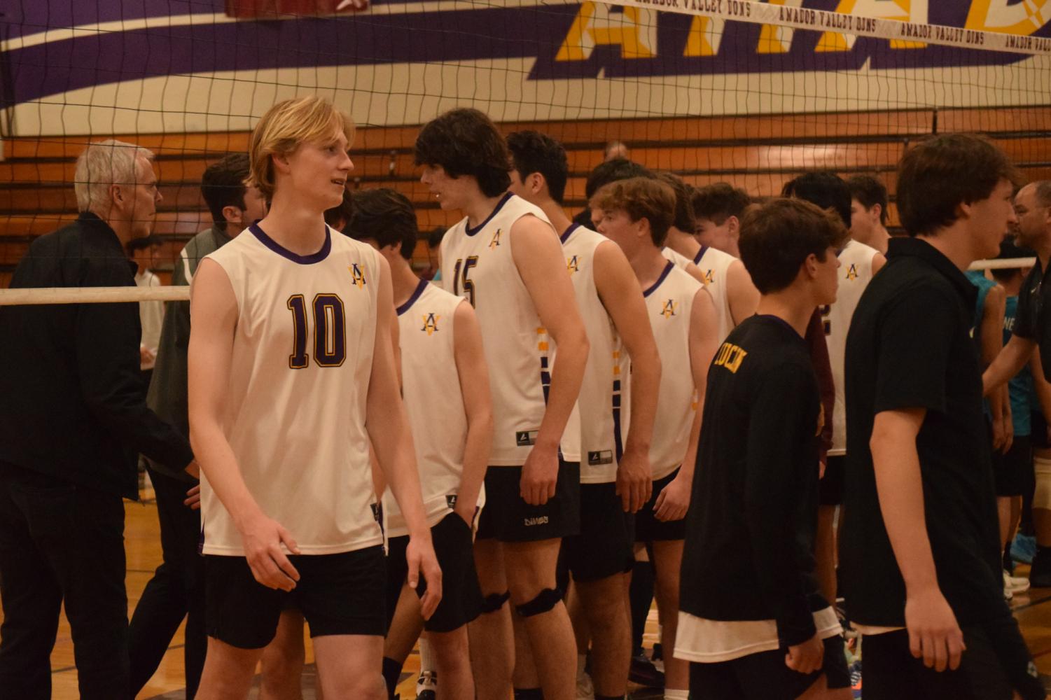 Boys Varsity Volleyball takes down Deer Valley High with a 3-0 Sweep to Advance to NCS Semifinals