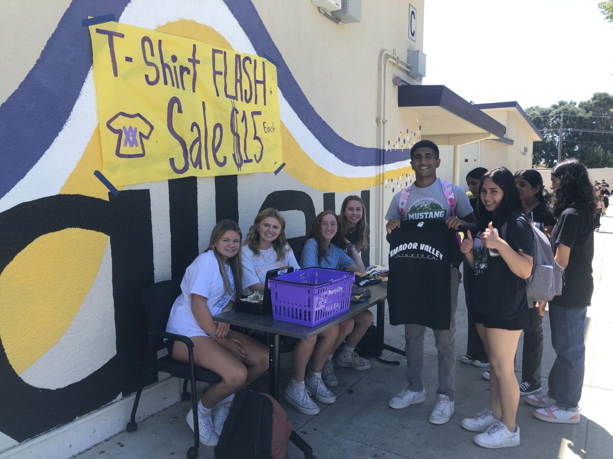 As the sun sets on the eve of Don Deckout, the leadership teams engaging t-shirt flash sale paints a vivid picture of the collective enthusiasm soon to sweep the campus.