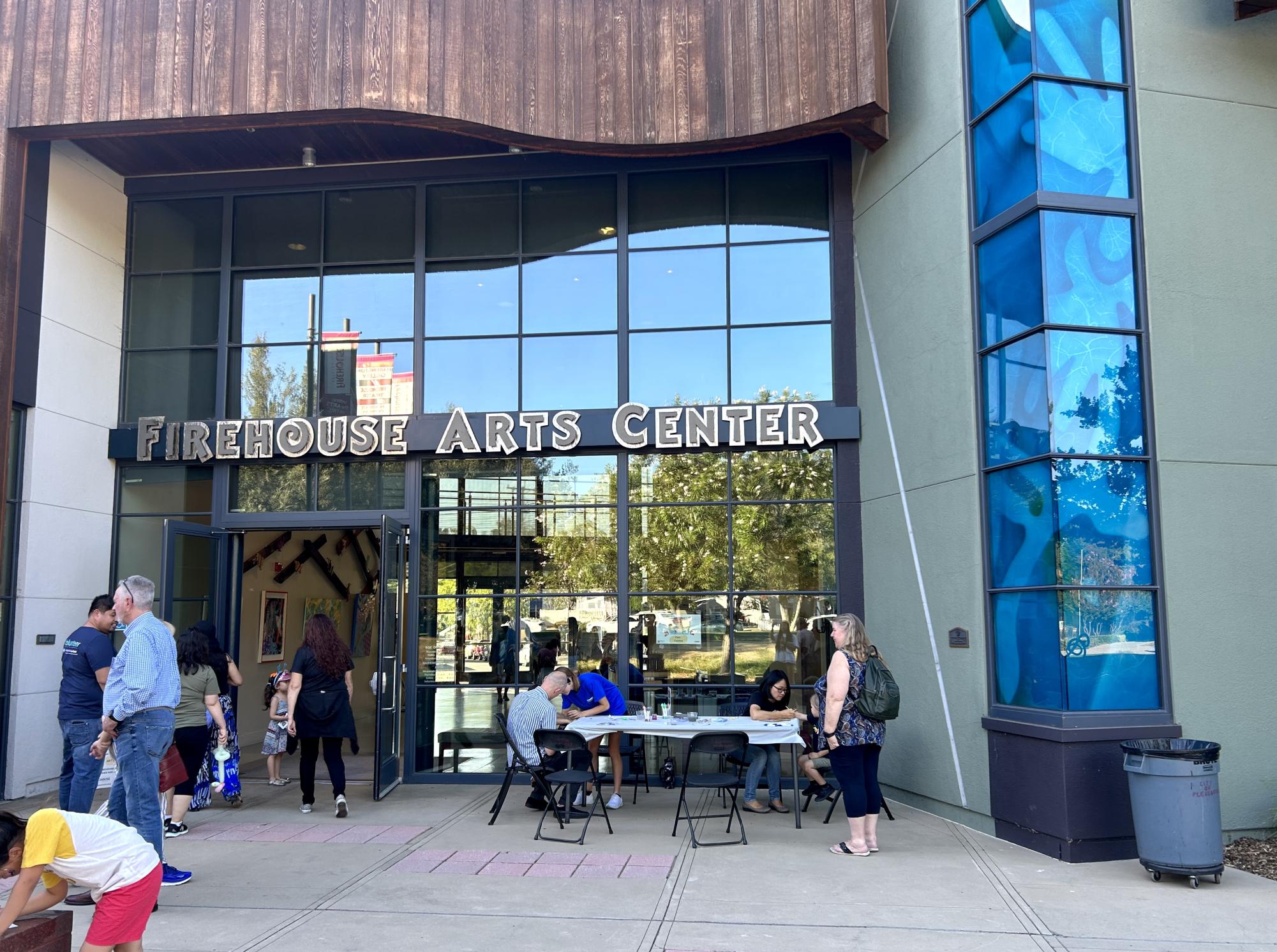 Bonding through art: Firehouse Arts Center hosts first ever Art and Music Fest