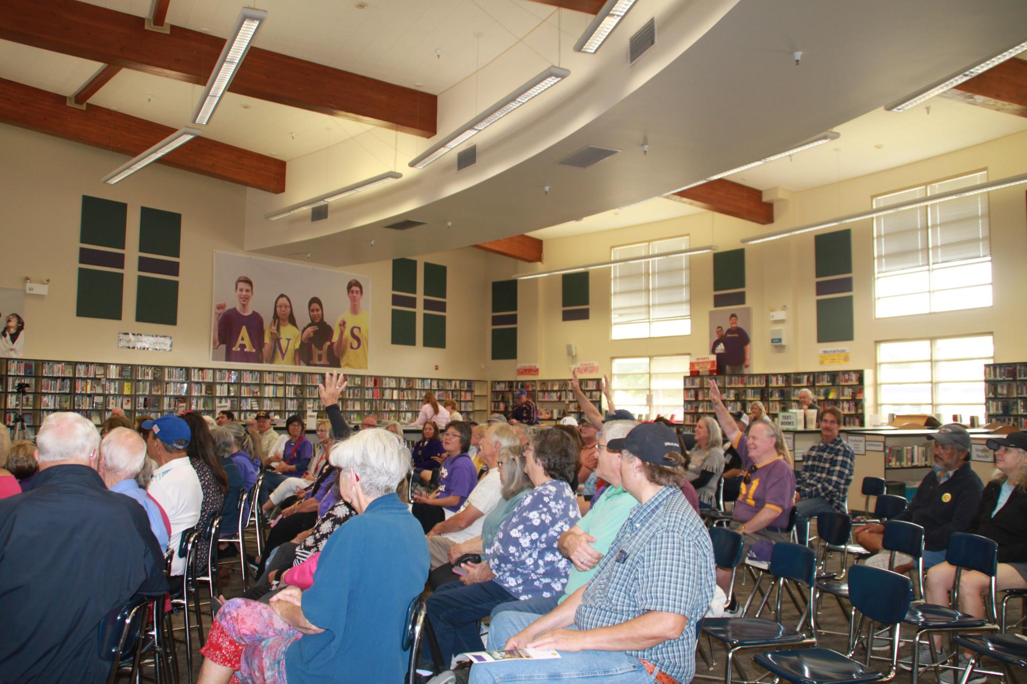 Alums hold panel about life in Pleasanton during the 1950s