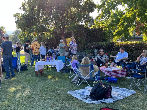 At the reunion, Amador graduates enjoy a picnic in the park while connecting with old friends and acquaintances.
